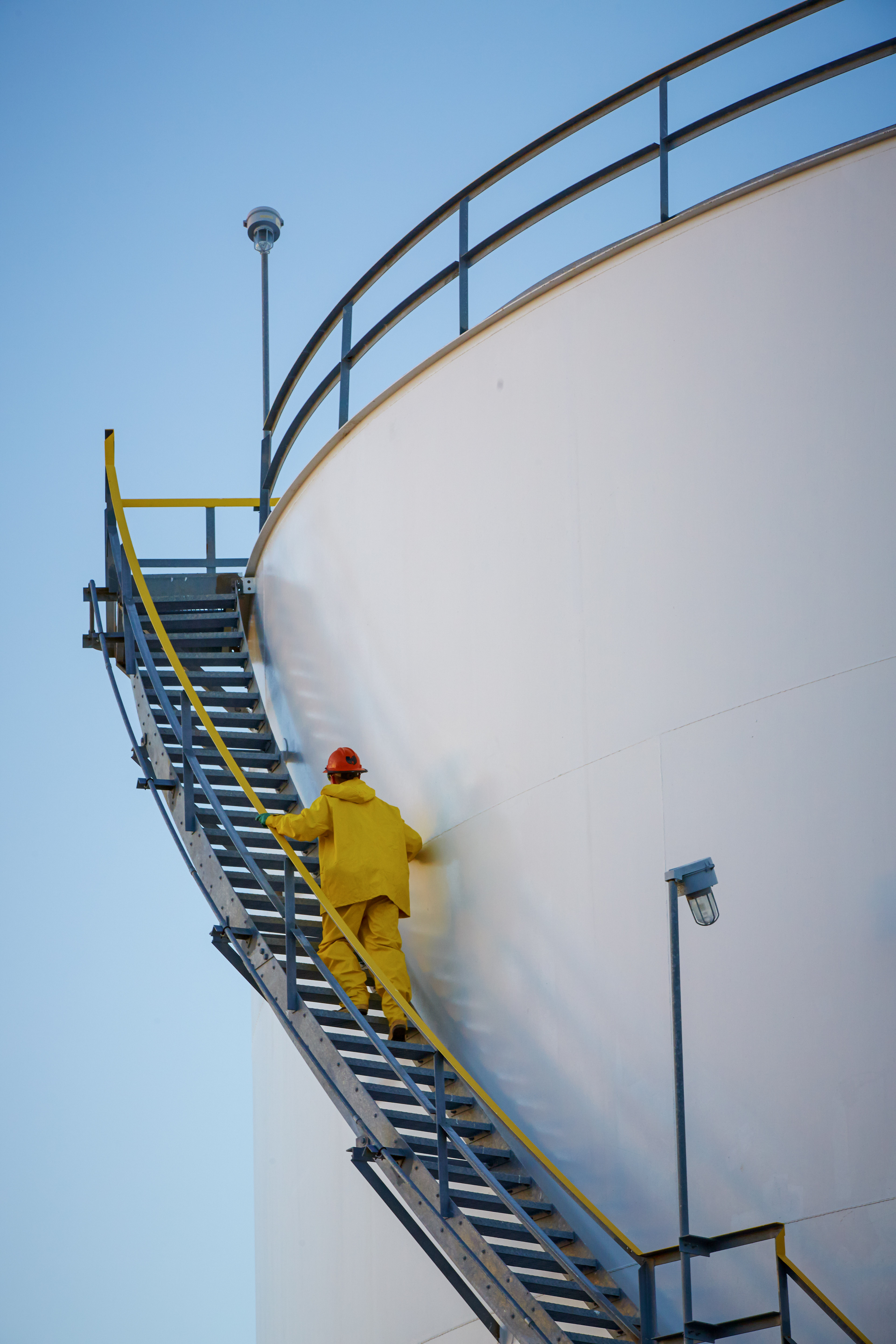 Terminal worker in the stairs